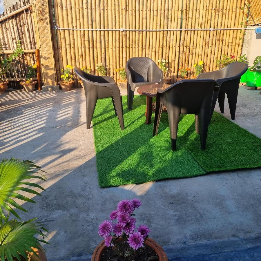 Alohi The Terrace Homestay Tezpur Exteriör bild