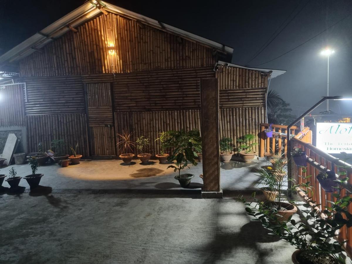 Alohi The Terrace Homestay Tezpur Exteriör bild
